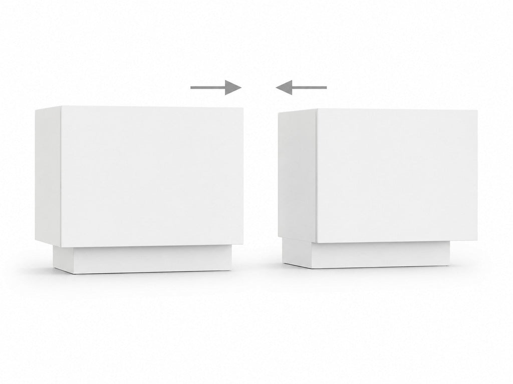 Meuble TV Loftora blanc modulable au design épuré avec deux sections séparées sur fond blanc