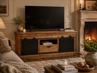 Meuble TV rustique Loftora en bois naturel avec portes coulissantes noires style grange et tiroir central